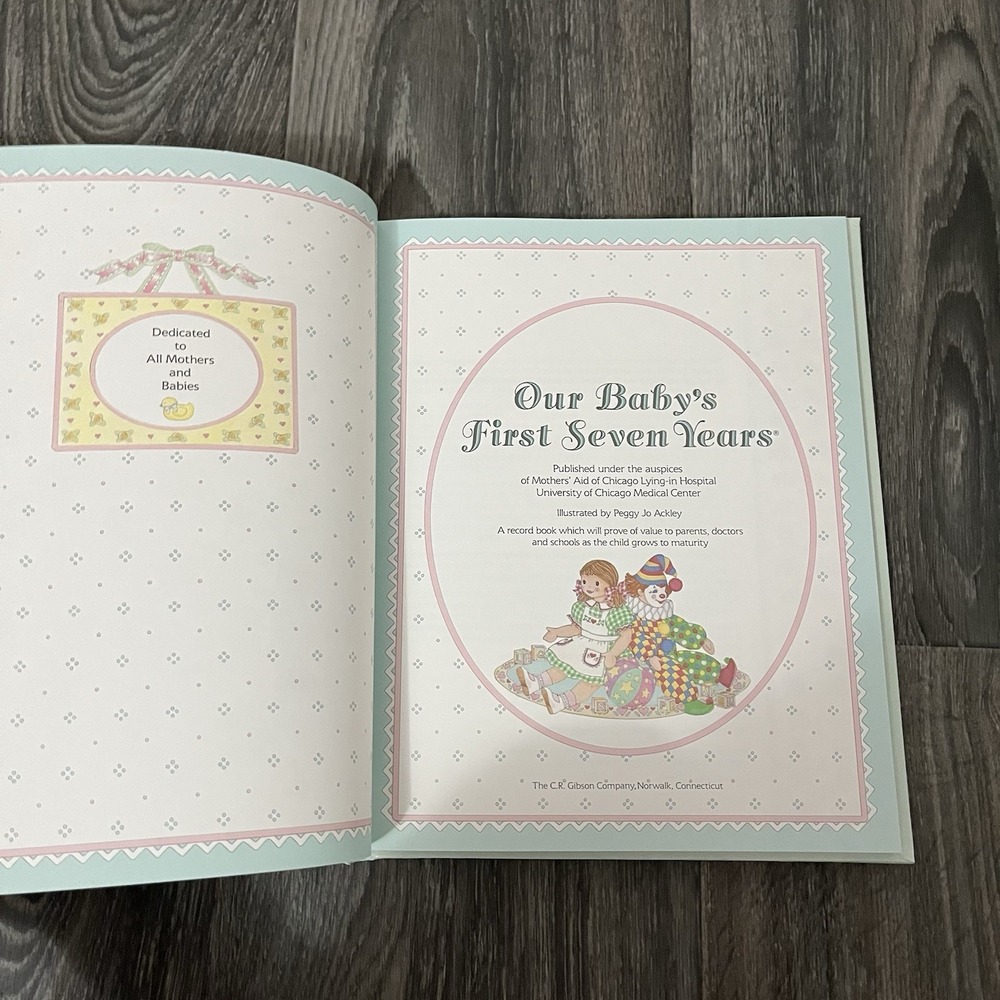 CR Gibson Baby Book Birth to Age 7 Milestones Memory Scrapbook VTG NOS - Picture 2 of 9